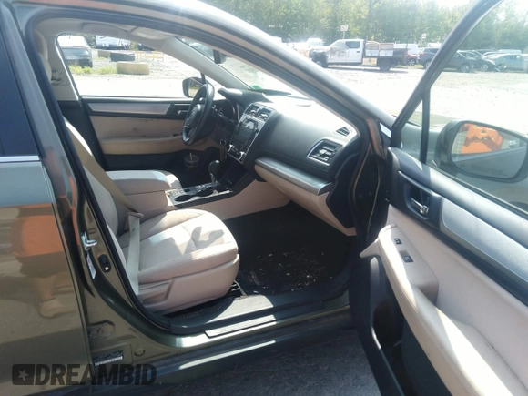 2019 Subaru Outback Premium z VIN 4S4BSAHC8K3258495, wystawiony jako IAAI lot #36623202 z przebiegiem 35 684 mil mil oraz . Historia ofert i sprzedaży dostępna na DreamBid. Obrazek 5.