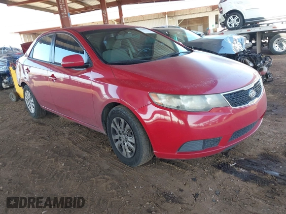2013 Kia Forte EX with VIN KNAFU4A25D5682823, listed as a IAAI auction lot 41985904 with 173,856 mi miles. Bid and sale history available at carsss.com. Image 1.