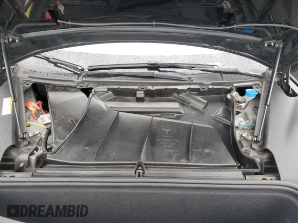 2017 Tesla Model S 100D с VIN 5YJSA1E21HF188840, выставлен на аукционе Copart как лот 62683685 с пробегом 90 101 миль миль и Списание • Salvage title. История ставок и продаж доступна на DreamBid. Изображение 12.
