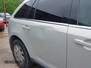 2007 Lincoln MKX with VIN 2LMDU88C27BJ06705, listed as a IAAI auction lot 41933459 with 208,246 mi miles. Bid and sale history available at carsss.com. Image 6.
