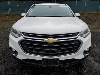 2018 Chevrolet Traverse LT Leather with VIN 1GNEVHKW8JJ277960, listed as a Copart auction lot 51632035 with 121,346 mi miles and Salvage Title. Bid and sale history available at carsss.com. Image 5.