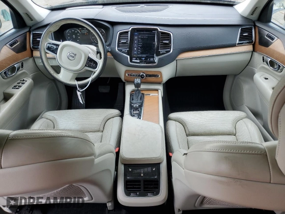 2019 Volvo XC90 Inscription with VIN YV4A22PL5K1425654, listed as a Copart auction lot 49868085 with 91,099 mi miles and Salvage Title. Bid and sale history available at DreamBid. Image 8.