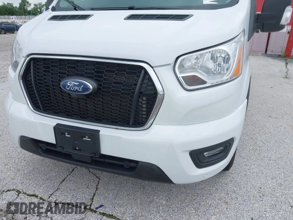 2021 Ford Transit Passenger XL with VIN 1FBAX2Y80MKA31866, listed as a IAAI auction lot 42445861 with 65,193 mi miles and . Bid and sale history available at DreamBid. Image 6.