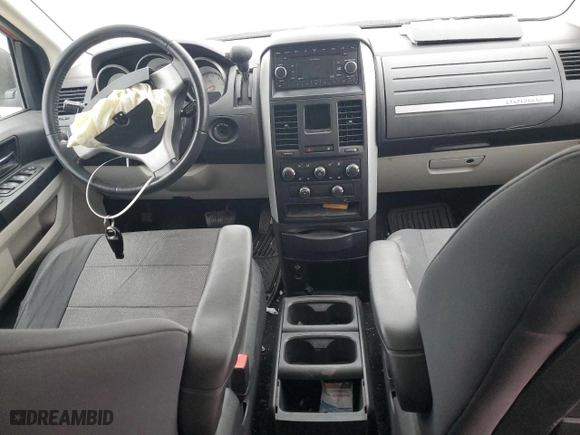 2008 Dodge Grand Caravan SXT with VIN 1D8HN54P68B117771, listed as a Copart auction lot 45624604 with 179,931 mi miles and Salvage Title. Bid and sale history available at carsss.com. Image 8.