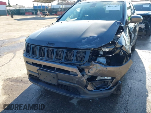 2020 Jeep Compass Latitude с VIN 3C4NJDBB5LT101115, выставлен на аукционе IAAI как лот 41857821 с пробегом 35 550 миль миль и . История ставок и продаж доступна на DreamBid. Изображение 17.