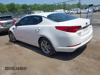 2013 Kia Optima EX z VIN 5XXGN4A70DG091603, wystawiony jako IAAI lot #42449685 z przebiegiem 167 384 mil mil oraz . Historia ofert i sprzedaży dostępna na DreamBid. Obrazek 3.