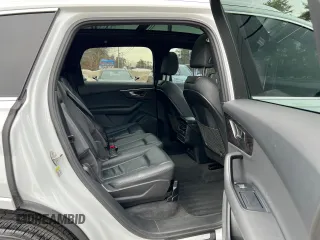 2021 Audi Q7 Premium with VIN WA1AJAF78MD025412, listed as a Copart auction lot 48007545 with 86,429 mi miles and Clean Title. Bid and sale history available at carsss.com. Image 6.