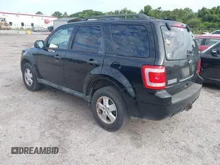 2012 Ford Escape XLT z VIN 1FMCU0DG6CKA42959, wystawiony jako IAAI lot #42770423 z przebiegiem 162 971 mil mil oraz . Historia ofert i sprzedaży dostępna na DreamBid. Obrazek 3.