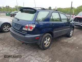 2002 Lexus RX with VIN JTJHF10UX20244149, listed as a IAAI auction lot 42188158 with 244,731 mi miles. Bid and sale history available at carsss.com. Image 4.