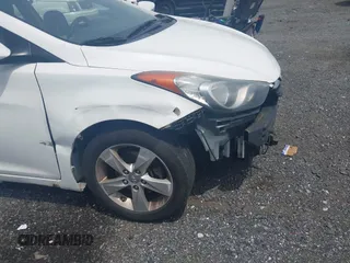 2013 Hyundai Elantra Limited с VIN 5NPDH4AEXDH352278, выставлен на аукционе IAAI как лот 42233510 с пробегом 200 382 миль миль и . История ставок и продаж доступна на DreamBid. Изображение 6.