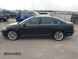 2017 Volkswagen Passat SE with VIN 1VWGT7A36HC040257, listed as a IAAI auction lot 42481165 with 144,812 mi miles and . Bid and sale history available at DreamBid. Image 15.
