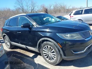 2016 Lincoln MKX Select with VIN 2LMTJ6KR1GBL60587, listed as a IAAI auction lot 41662337 with 169,187 mi miles. Bid and sale history available at carsss.com. Image 13.