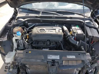 2015 Volkswagen Jetta SE z VIN 3VWD17AJ4FM235602, wystawiony jako IAAI lot #42073616 z przebiegiem 183 291 mil mil oraz . Historia ofert i sprzedaży dostępna na DreamBid. Obrazek 10.
