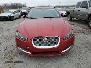 2015 Jaguar XF I4 T Premium with VIN SAJWA0FS1FPU78977, listed as a Copart auction lot 44800475 with Not Provided miles and Clean Title. Bid and sale history available at carsss.com. Image 5.