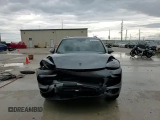 2018 Porsche Cayenne with VIN WP1AA2A21JKA06438, listed as a Copart auction lot 54513245 with Not provided miles and Salvage title. Bid and sale history available at DreamBid. Image 15.