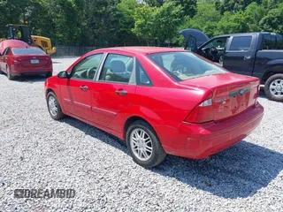 2007 Ford Focus S with VIN 1FAFP34NX7W270752, listed as a IAAI auction lot 42452121 with 208,470 mi miles and . Bid and sale history available at DreamBid. Image 3.