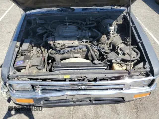1992 Toyota Pickup z VIN JT4VN93DXN5033608, wystawiony jako Copart lot #52547095 z przebiegiem 125 092 mil mil oraz Szkoda całkowita • Salvage title. Historia ofert i sprzedaży dostępna na DreamBid. Obrazek 11.