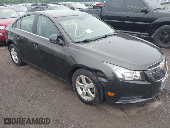 2014 Chevrolet Cruze 1LT with VIN 1G1PC5SB8E7317307, listed as a IAAI auction lot 42576237 with Not provided miles and . Bid and sale history available at DreamBid. Image 1.