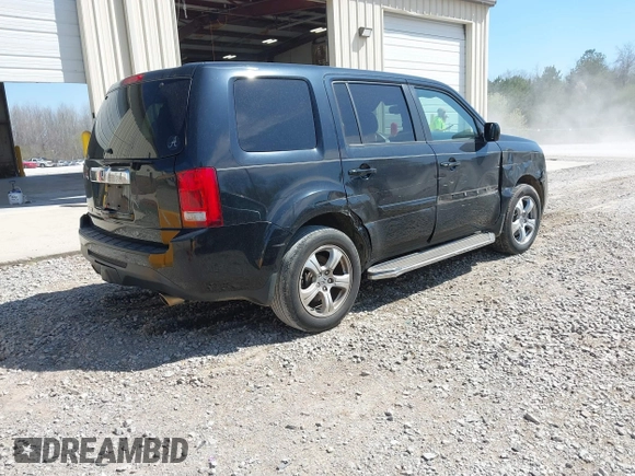 2014 Honda Pilot EX-L with VIN 5FNYF3H78EB003547, listed as a IAAI auction lot 41857061 with 192,371 mi miles and . Bid and sale history available at carsss.com. Image 4.