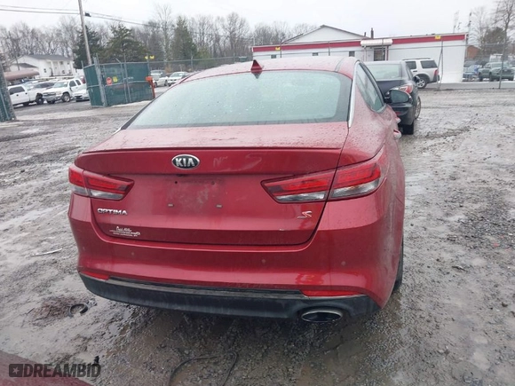 2018 Kia Optima LX with VIN 5XXGT4L31JG192466, listed as a IAAI auction lot 41458327 with NaN miles. Bid and sale history available at carsss.com. Image 16.