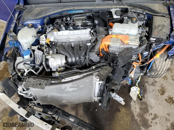 2020 Hyundai Ioniq Plug-In Hybrid SE with VIN KMHC65LD7LU226181, listed as a Copart auction lot 72204134 with 0 mi miles and Salvage Title. Bid and sale history available at carsss.com. Image 11.