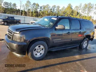 2010 Chevrolet Suburban LT with VIN 1GNUCJE08AR190304, listed as a Copart auction lot 89260035 with 291,342 mi miles and Salvage Title. Bid and sale history available at carsss.com. Image 1.