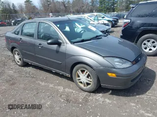 2004 Ford Focus SE with VIN 1FAFP34Z64W145178, listed as a IAAI auction lot 41962429 with 274,025 mi miles and . Bid and sale history available at carsss.com. Image 1.