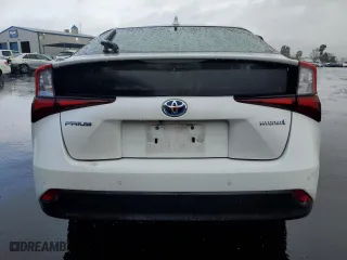 2020 Toyota Prius L Eco with VIN JTDKARFU2L3122804, listed as a Copart auction lot 51163575 with 34,133 mi miles and Salvage Title. Bid and sale history available at carsss.com. Image 6.