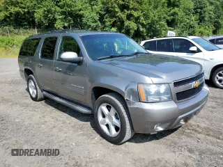 2012 Chevrolet Suburban LT with VIN 1GNSKJE77CR186092, listed as a Copart auction lot 68422084 with 108,621 mi miles and Clean Title. Bid and sale history available at DreamBid. Image 4.