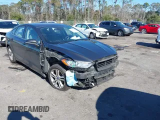 2018 Ford Fusion SE with VIN 3FA6P0HD3JR162709, listed as a IAAI auction lot 40989758 with 75,966 mi miles. Bid and sale history available at carsss.com. Image 1.