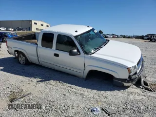 2004 Chevrolet Silverado 1500 with VIN 1GCEK19T34E175211, listed as a Copart auction lot 46786015 with 202,367 mi miles and Salvage Title. Bid and sale history available at DreamBid. Image 4.