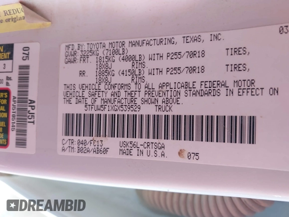 2016 Toyota Tundra 4WD Truck SR with VIN 5TFUW5F1XGX539529, listed as a IAAI auction lot 42044488 with 271,734 mi miles. Bid and sale history available at carsss.com. Image 8.