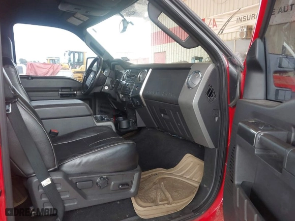 2008 Ford Super Duty F-250 SRW XL with VIN 1FTSW21Y78EE06847, listed as a IAAI auction lot 41913868 with 279,676 mi miles. Bid and sale history available at carsss.com. Image 5.