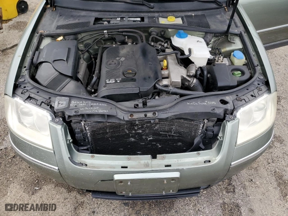 2003 Volkswagen Passat GLS with VIN WVWPD63B33P451809, listed as a Copart auction lot 81546604 with 168,002 mi miles and Non Repairable. Bid and sale history available at carsss.com. Image 11.