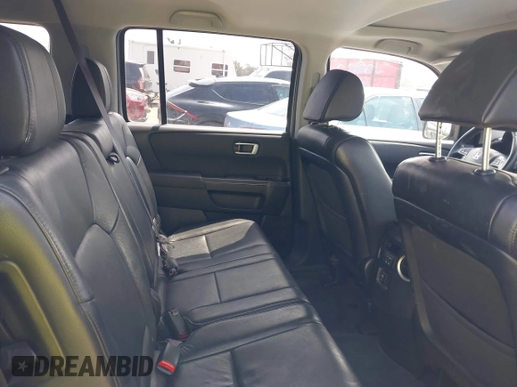 2013 Honda Pilot EX-L with VIN 5FNYF4H58DB049642, listed as a IAAI auction lot 42116017 with 116,647 mi miles. Bid and sale history available at carsss.com. Image 8.