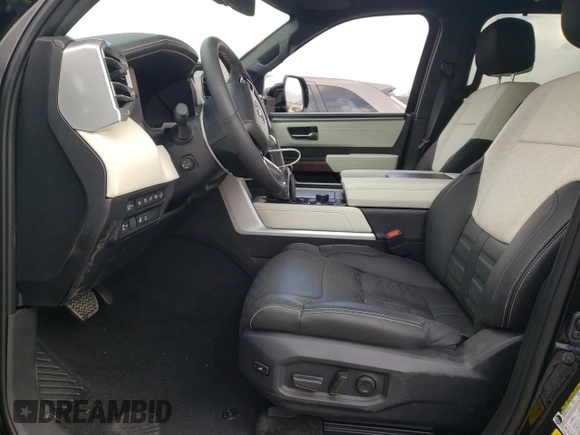 2024 Toyota Sequoia SR5 with VIN 7SVAAABA2RX046985, listed as a Copart auction lot 84239044 with 7,418 mi miles and Clean Title. Bid and sale history available at carsss.com. Image 7.