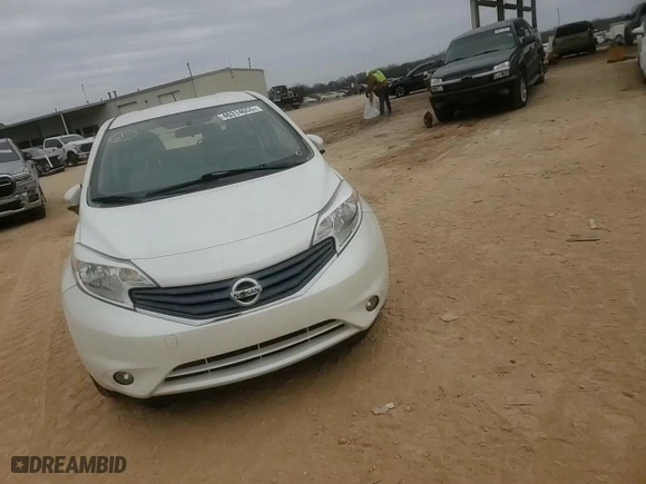 2015 Nissan Versa Note SV with VIN 3N1CE2CP5FL433184, listed as a Copart auction lot 46314655 with 133,779 mi miles and Salvage Title. Bid and sale history available at carsss.com. Image 14.