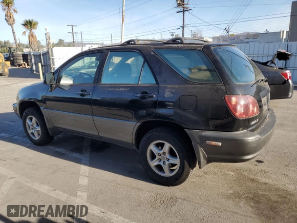 2000 Lexus RX 300 with VIN JT6GF10U6Y0051334, listed as a Copart auction lot 84564904 with 182,569 mi miles and Salvage Title. Bid and sale history available at carsss.com. Image 2.