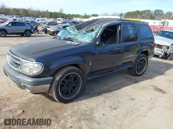 2000 Ford Explorer XLT with VIN 1FMZU63E1YZB81246, listed as a IAAI auction lot 41341700 with 241,373 mi miles and . Bid and sale history available at DreamBid. Image 16.