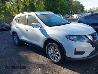2017 Nissan Rogue SV с VIN KNMAT2MVXHP512848, выставлен на аукционе IAAI как лот 42210898 с пробегом 69 945 миль миль и . История ставок и продаж доступна на DreamBid. Изображение 13.