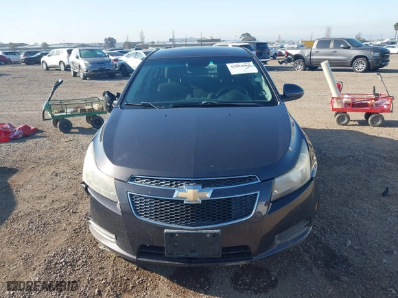 2014 Chevrolet Cruze 1LT with VIN 1G1PC5SB6E7199693, listed as a IAAI auction lot 42004060 with 97,231 mi miles. Bid and sale history available at carsss.com. Image 11.