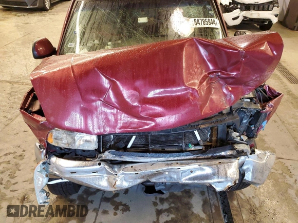 2005 GMC Yukon XL SLE with VIN 1GKEC16Z45J264255, listed as a Copart auction lot 84785944 with Not Provided miles and Salvage Title. Bid and sale history available at DreamBid. Image 13.