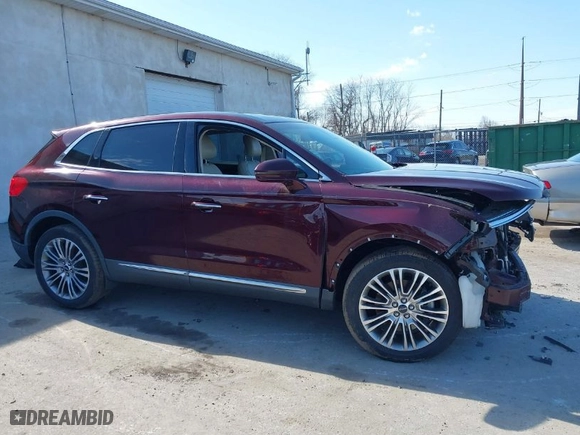 2017 Lincoln MKX Reserve with VIN 2LMPJ8LR3HBL25272, listed as a IAAI auction lot 41816336 with 31,430 mi miles. Bid and sale history available at carsss.com. Image 14.