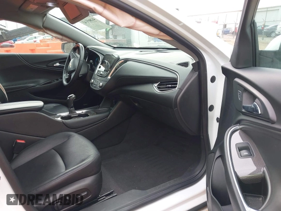 2017 Chevrolet Malibu LT with VIN 1G1ZE5ST6HF187260, listed as a IAAI auction lot 41869143 with 72,605 mi miles and . Bid and sale history available at DreamBid. Image 5.