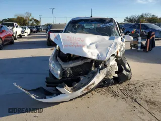 2009 Pontiac G3 z VIN KL2TD66E09B654508, wystawiony jako Copart lot #79963784 z przebiegiem Nie podano mil oraz Szkoda całkowita • Salvage title. Historia ofert i sprzedaży dostępna na DreamBid. Obrazek 5.