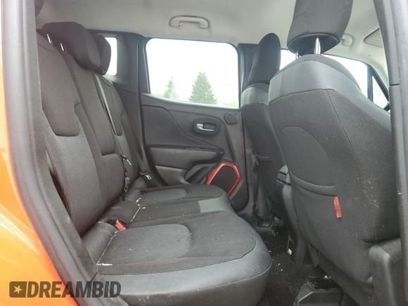 2015 Jeep Renegade Trailhawk with VIN ZACCJBCT0FPB74261, listed as a Copart auction lot 56067395 with 182,703 mi miles and Clean Title. Bid and sale history available at DreamBid. Image 11.
