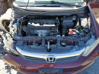 2012 Honda Civic LX z VIN 2HGFB2F56CH589253, wystawiony jako Copart lot #57870155 z przebiegiem 141 710 mil mil oraz Czysty tytuł • Clean title. Historia ofert i sprzedaży dostępna na DreamBid. Obrazek 11.