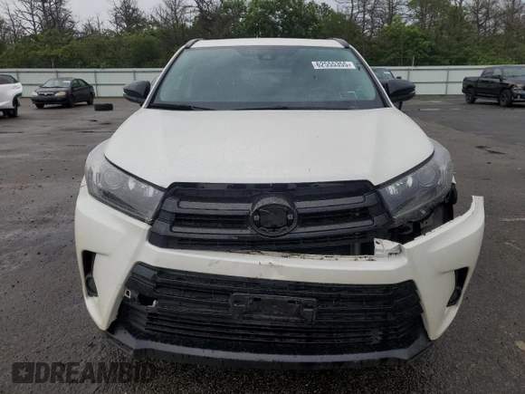 2019 Toyota Highlander SE with VIN 5TDJZRFH3KS975667, listed as a Copart auction lot 62555355 with 40,912 mi miles and Salvage title. Bid and sale history available at DreamBid. Image 5.