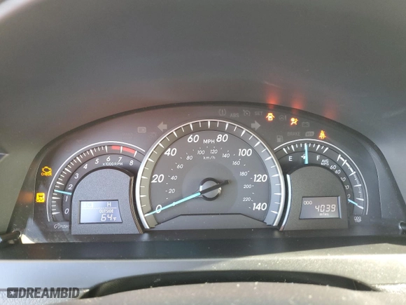 2015 Toyota Camry XLE with VIN 4T1BF1FK6FU928396, listed as a Copart auction lot 50199655 with 4,039 mi miles and Clean Title. Bid and sale history available at carsss.com. Image 9.