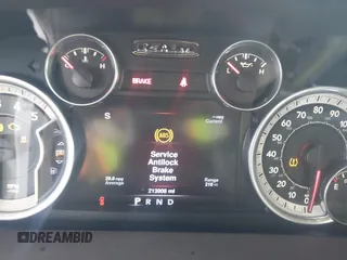 2016 Ram 1500 Laramie z VIN 1C6RR7VM4GS219910, wystawiony jako IAAI lot #41685905 z przebiegiem 213 908 mil mil oraz . Historia ofert i sprzedaży dostępna na DreamBid. Obrazek 16.